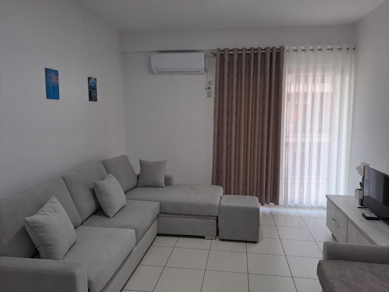Apartament Summerhousevelipoje-te Kompleksi Fishta-q1,36 *
